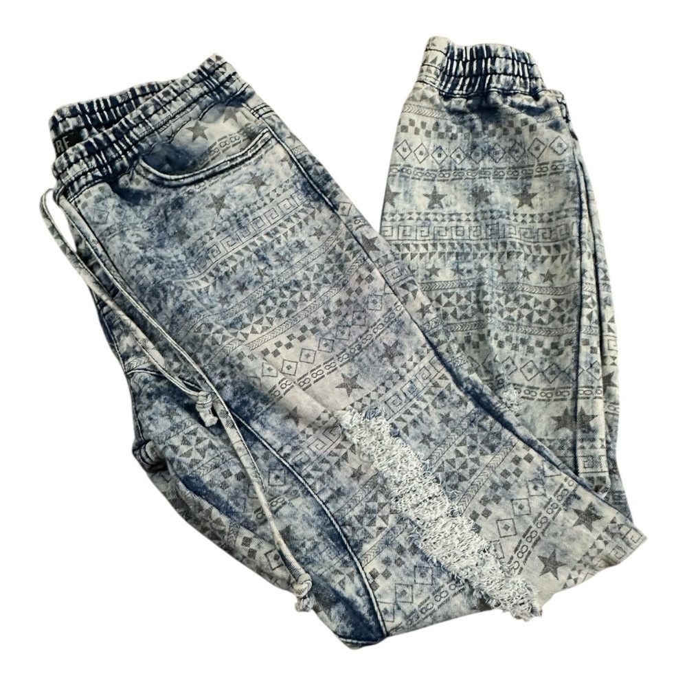 Premiere by Rue21 Jogger Pants – Aztec Print – Blue Acid Wash – Size Large